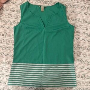 Banana Republic Sleeveless V-neck Green Striped Women's Top/Blouse, Size XS.